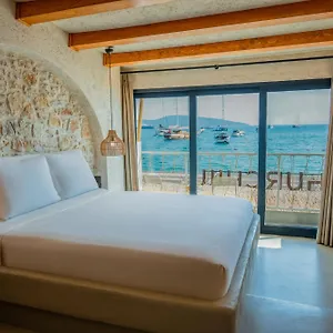 Churchill Townhouse Hotel Bodrum